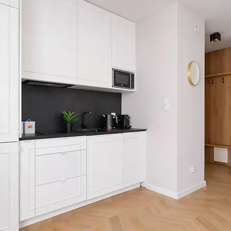 Modern With Air Conditioning In The Centre Of Cracow By Renters Apartman Krakkó